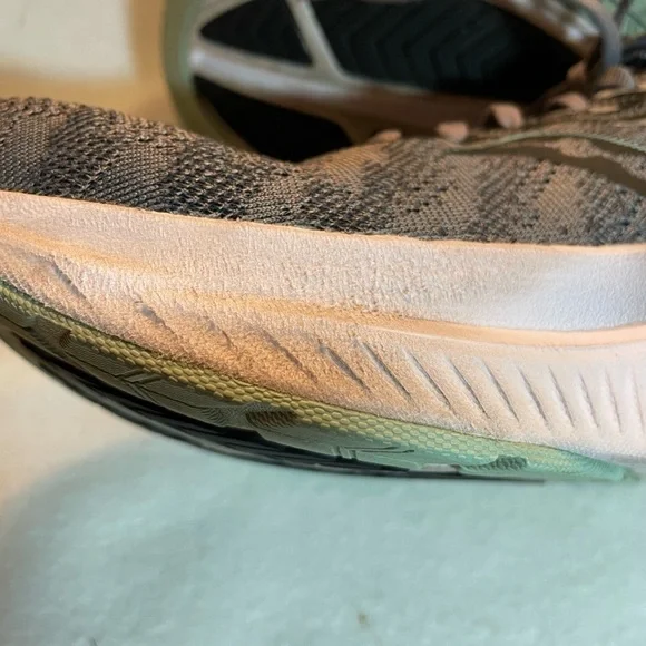 Saucony PWR Run Shoe - Picture 7 of 9